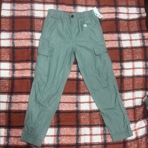 Boy’s OshKosh B'gosh Olive Cargo Pants size 10